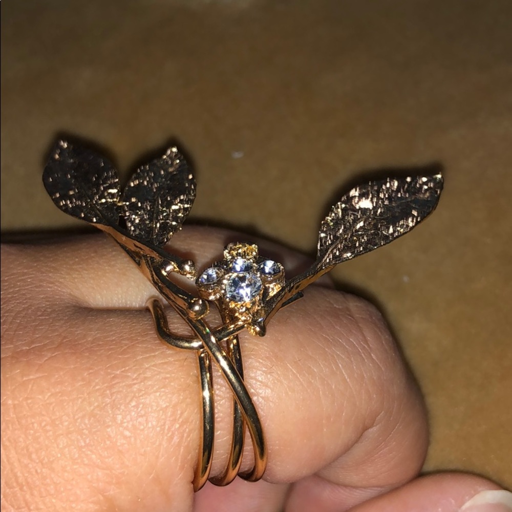 Unique Ring - image 2